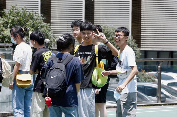 【天�c�开学季�W�一天】这是属于我...