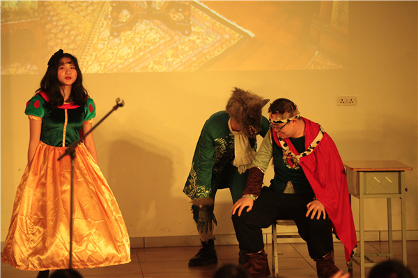 天籁�~�导专业�W�五届戏剧节