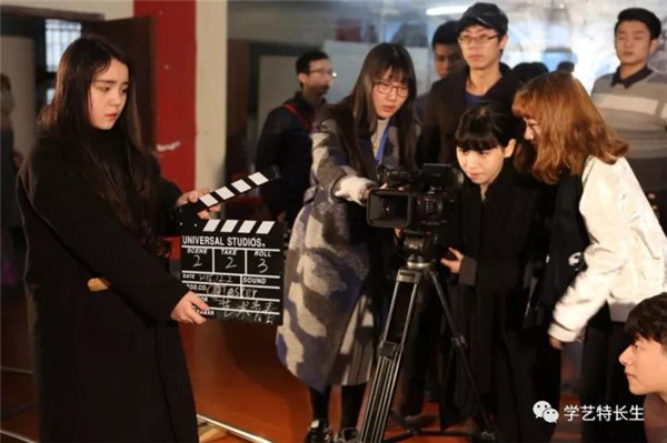 ����? width=