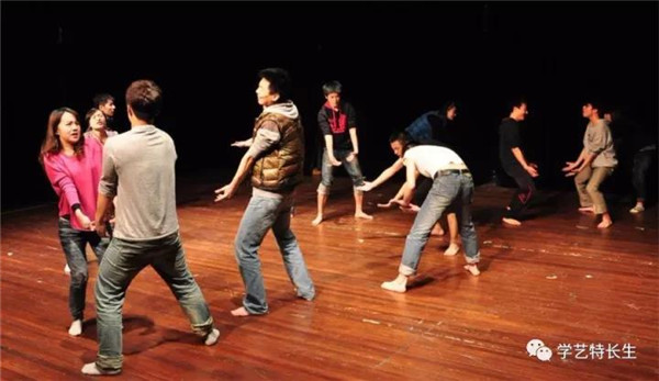 ����? width=