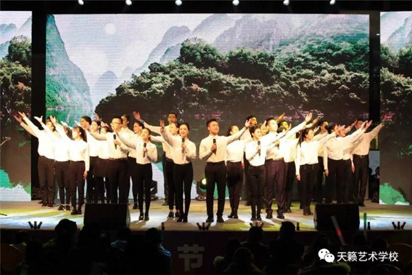 音乐专业���颂《风起高原�? width=