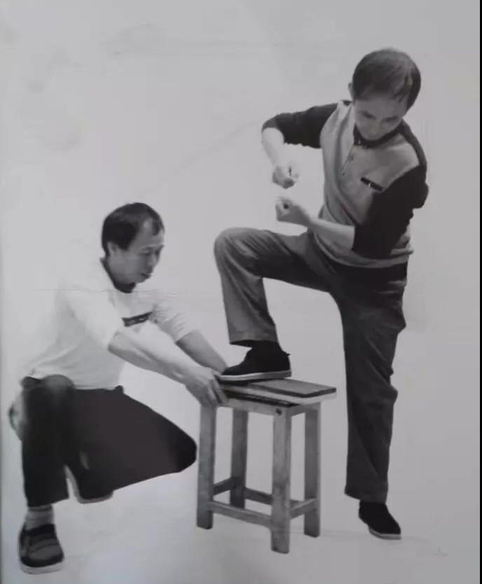 2018�q�广西美术联考速写考试真题