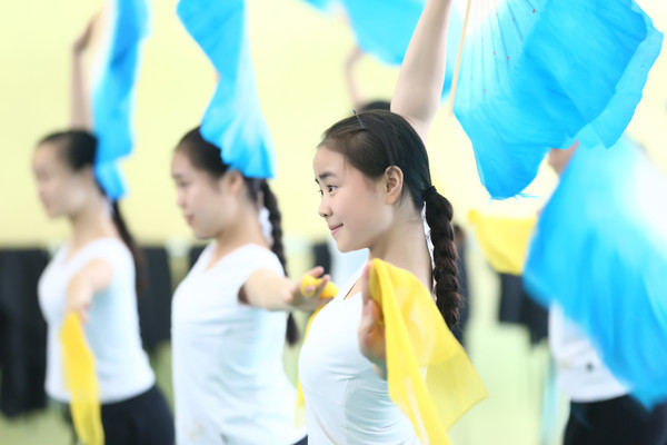 天籁舞蹈教学译֠�