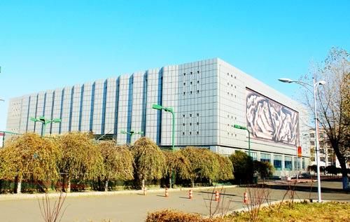 哈尔滨体育学? align= 哈尔滨体育学? width=