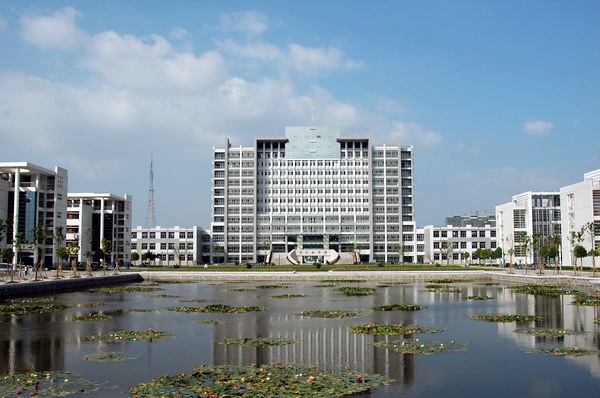 淮阴工学�? width=