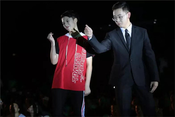 2018四川天籁学霸风云榜颁奖盛�? width=