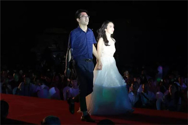 2018四川天籁学霸风云榜颁奖盛�? width=