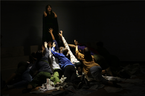 表演����? width=