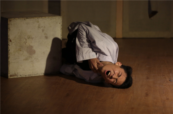 表演����? width=