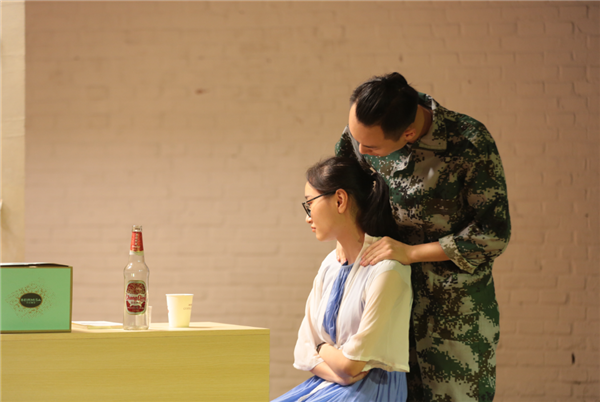 表演����? width=