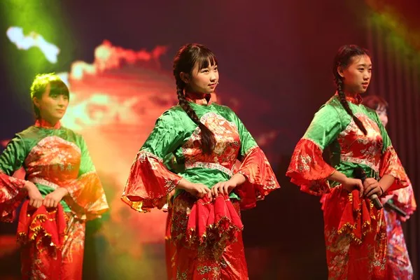 舞蹈����? width=