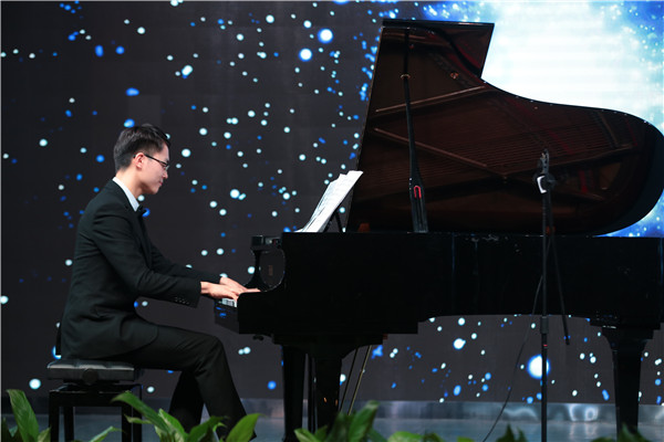 2018�q?1月天�c�艺术学校音乐会��C��器乐专场