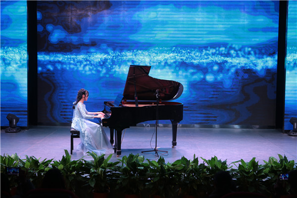 2018�q?1月天�c�艺术学校音乐会��C��器乐专场