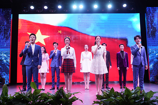 重庆天籁艺术学校�W?3届梦想秀