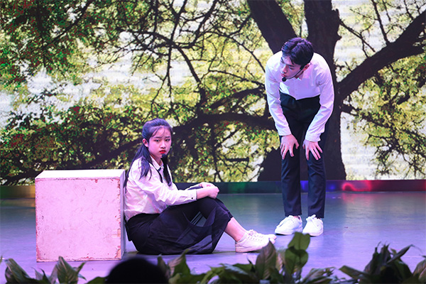 天籁��p���c�M��业学生表�? width=