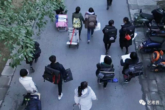 ����? width=