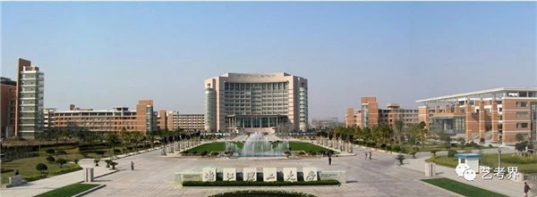 ���江理工大学