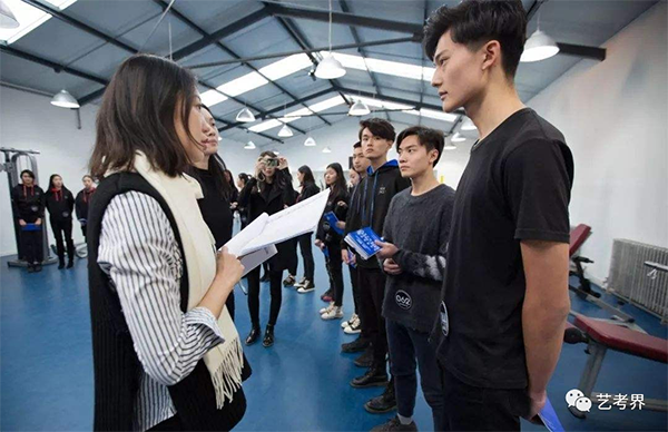 ����? width=