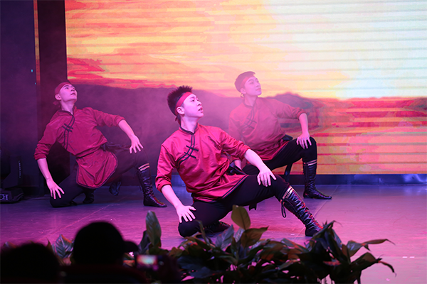 天籁艺术�? width=