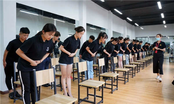 �����培�? />  
</p>
<p style=