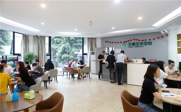 高考集�? /> 
</p>
<p style=