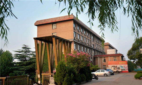 �����集�? /> 
</p>
<p style=