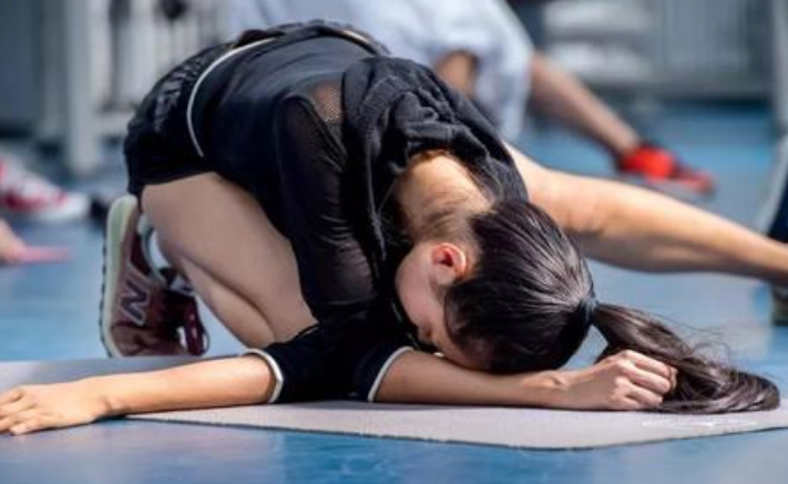 �����培训班收费一般多��? width=